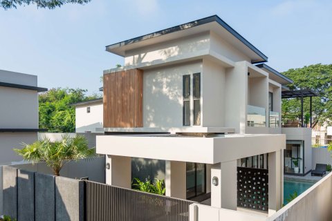 Chalet de 3 dormitorios en Chiang Mai, Tailandia № 164974 - foto 2