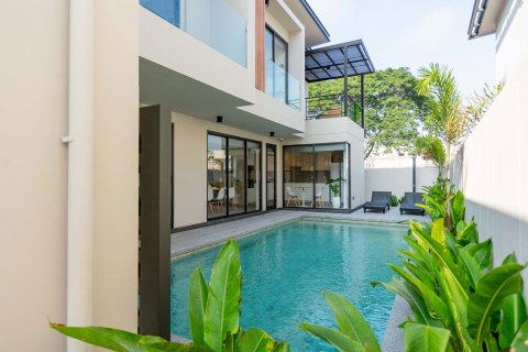 Chalet de 3 dormitorios en Chiang Mai, Tailandia № 164974 - foto 3