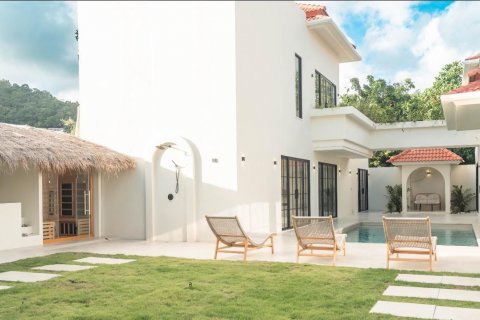 Villa in Phuket, Thailand 6 bedrooms № 146195