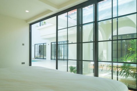 Chalet de 6 dormitorios en Phuket, Tailandia № 146195 - foto 10