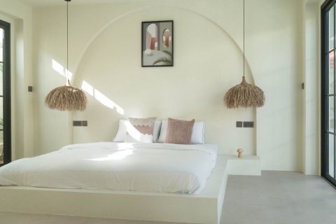 Chalet de 6 dormitorios en Phuket, Tailandia № 146195 - foto 14
