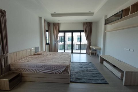 Casa de 4 dormitorios en Phuket, Tailandia № 162724 - foto 10