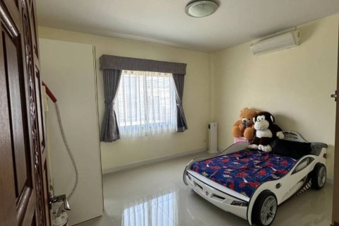 House in Phuket, Thailand 3 bedrooms № 162721 - photo 7