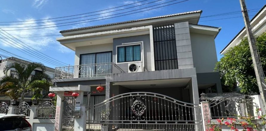 House in Phuket, Thailand 3 bedrooms № 162721