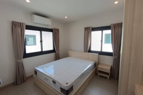 Haus in Phuket, Thailand 4 Schlafzimmer № 162725 - Foto 7