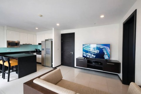 Apartamento de 2 habitaciones en Pattaya, Tailandia № 170324 - foto 3