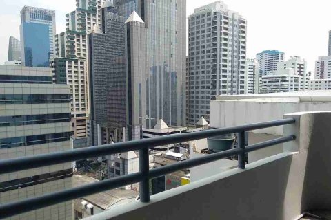 Condominio de 4 dormitorios en Bangkok, Tailandia № 183332 - foto 8