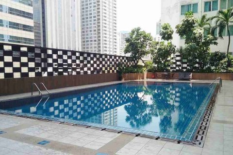 Condominio de 4 dormitorios en Bangkok, Tailandia № 183332 - foto 2