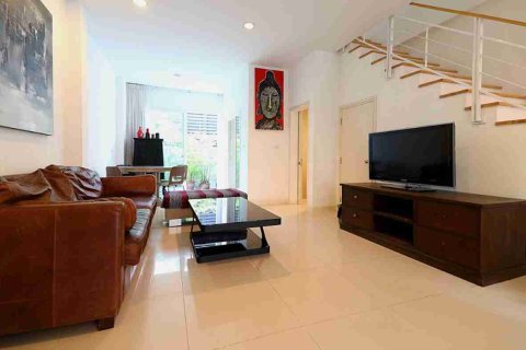 Haus in Bangkok, Thailand 3 Schlafzimmer № 183333 - Foto 5