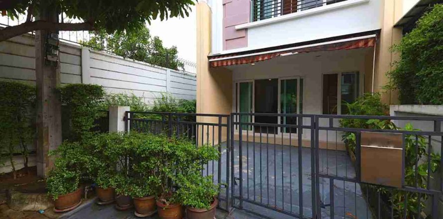 Haus in Bangkok, Thailand 3 Schlafzimmer № 183333