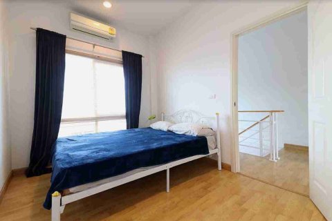 Haus in Bangkok, Thailand 3 Schlafzimmer № 183333 - Foto 17