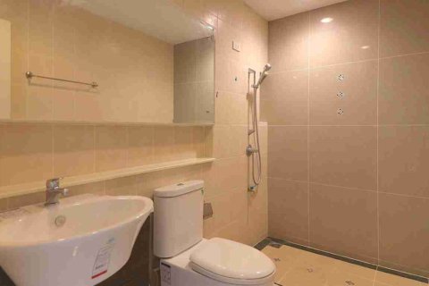 Haus in Bangkok, Thailand 3 Schlafzimmer № 183333 - Foto 15
