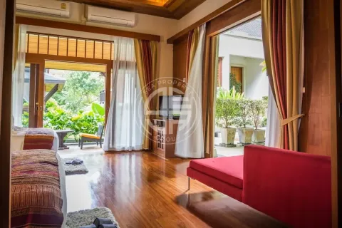 Chalet de 5 dormitorios en Rawai, Tailandia № 190619 - foto 11
