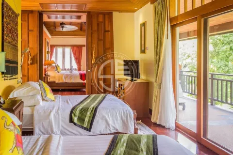 Chalet de 5 dormitorios en Rawai, Tailandia № 190619 - foto 13
