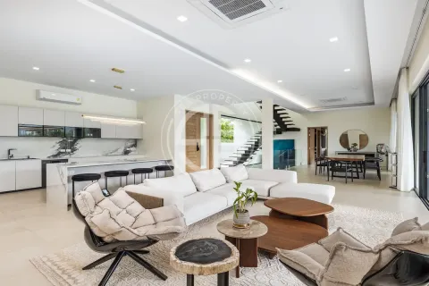 Chalet de 4 dormitorios en Phuket, Tailandia № 190617 - foto 4