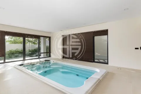 Chalet de 4 dormitorios en Phuket, Tailandia № 190617 - foto 9