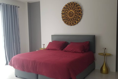 Chalet de 4 dormitorios en Ko Samui, Tailandia № 167223 - foto 15