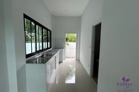 Casa de 3 dormitorios en San Sai, Tailandia № 205592 - foto 11