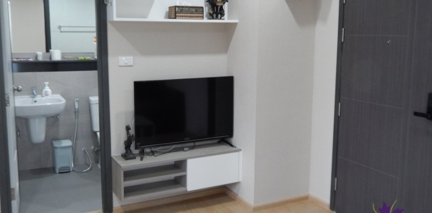 Condominio de 1 dormitorio en Chiang Mai, Tailandia № 205593