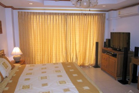 Estudio en el condominio en Pattaya, Tailandia № 204382 - foto 2
