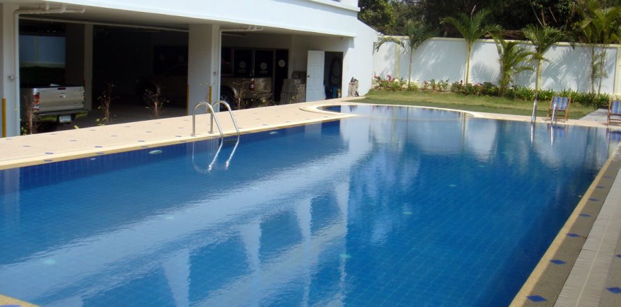 Estudio en el condominio en Pattaya, Tailandia № 204382