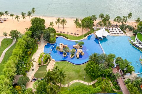 Condominio de 2 dormitorios en Sattahip, Tailandia № 135335 - foto 12