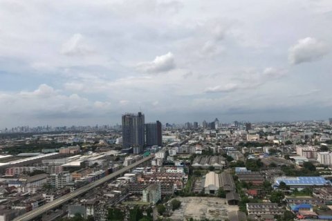 Condominio de 2 dormitorios en Samut Prakan, Tailandia № 116843 - foto 8