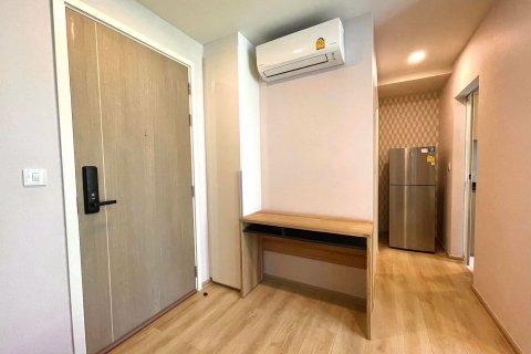 Condominio de 1 dormitorio en Phra Khanong, Bangkok, Tailandia № 63518 - foto 3