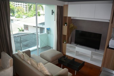 Condo in Bangkok, Thailand, 2 bedrooms  № 66914