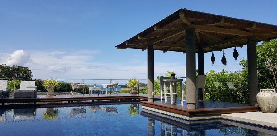 Maison à Phuket, Thaïlande 4 chambres № 66919