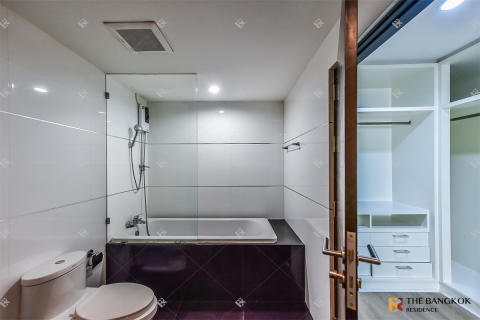 Eigentumswohnung in Bangkok, Thailand, 4 Schlafzimmer № 190097 - Foto 6