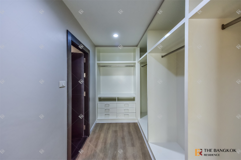 Eigentumswohnung in Bangkok, Thailand, 4 Schlafzimmer № 190097 - Foto 3