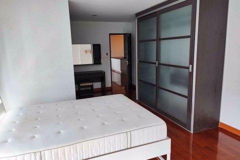 Condo à Watthana, Bangkok, Thaïlande, 3 chambres № 47647 - photo 7
