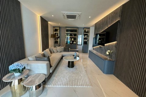 Casa de 6 dormitorios en Pattaya, Tailandia № 74254 - foto 18