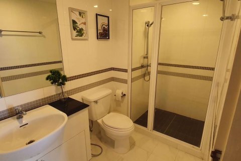Condominio de 2 dormitorios en Yan Nawa, Bangkok, Tailandia № 47968 - foto 14