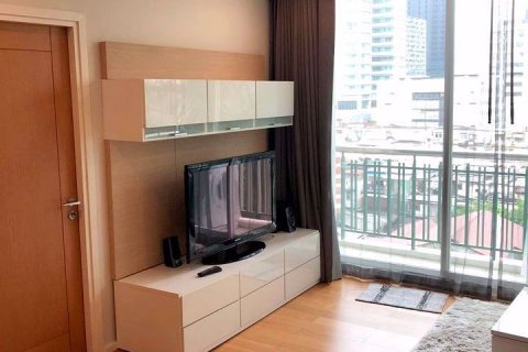 Condominio de 1 dormitorio en Watthana, Bangkok, Tailandia № 47973 - foto 2