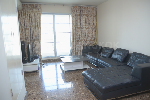 Condo in Bangkok, Thailand, 2 bedrooms  № 185893