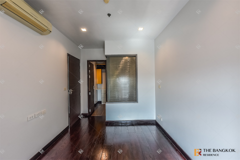 Condo in Bangkok, Thailand, 1 bedroom  № 185891 - photo 10