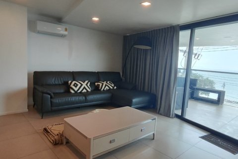 Apartamento de 3 habitaciones en Pattaya, Tailandia № 198811 - foto 6