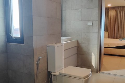 Apartamento de 3 habitaciones en Pattaya, Tailandia № 198811 - foto 17