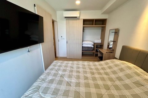Apartamento de 2 habitaciones en Pattaya, Tailandia № 198808 - foto 6