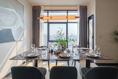 Ático de 3 dormitorios en Bangkok, Tailandia № 209677 - foto 18