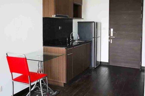 Condominio de 1 dormitorio en Phaya Thai, Bangkok, Tailandia № 184064 - foto 6