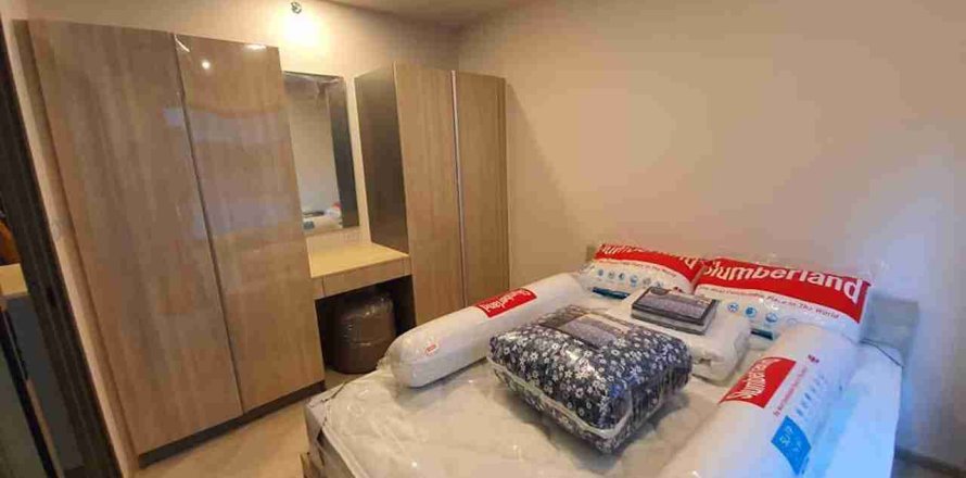 Condo à Bangkok, Thaïlande, 3 chambres  № 184065