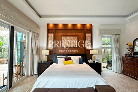 House in Pattaya, Thailand 3 bedrooms № 198423 - photo 9