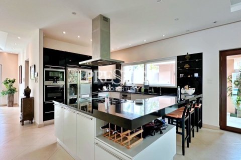 House in Pattaya, Thailand 3 bedrooms № 198420 - photo 8