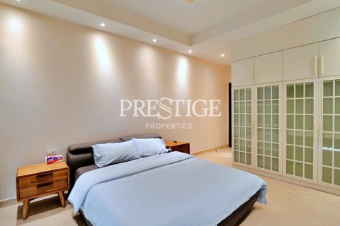 House in Pattaya, Thailand 3 bedrooms № 198420 - photo 15