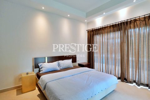 House in Pattaya, Thailand 3 bedrooms № 198420 - photo 19