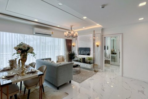 Condo in Bang Lamung, Thailand, 2 bedrooms № 155426 - photo 2