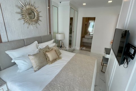 Condo in Bang Lamung, Thailand, 2 bedrooms № 155426 - photo 16